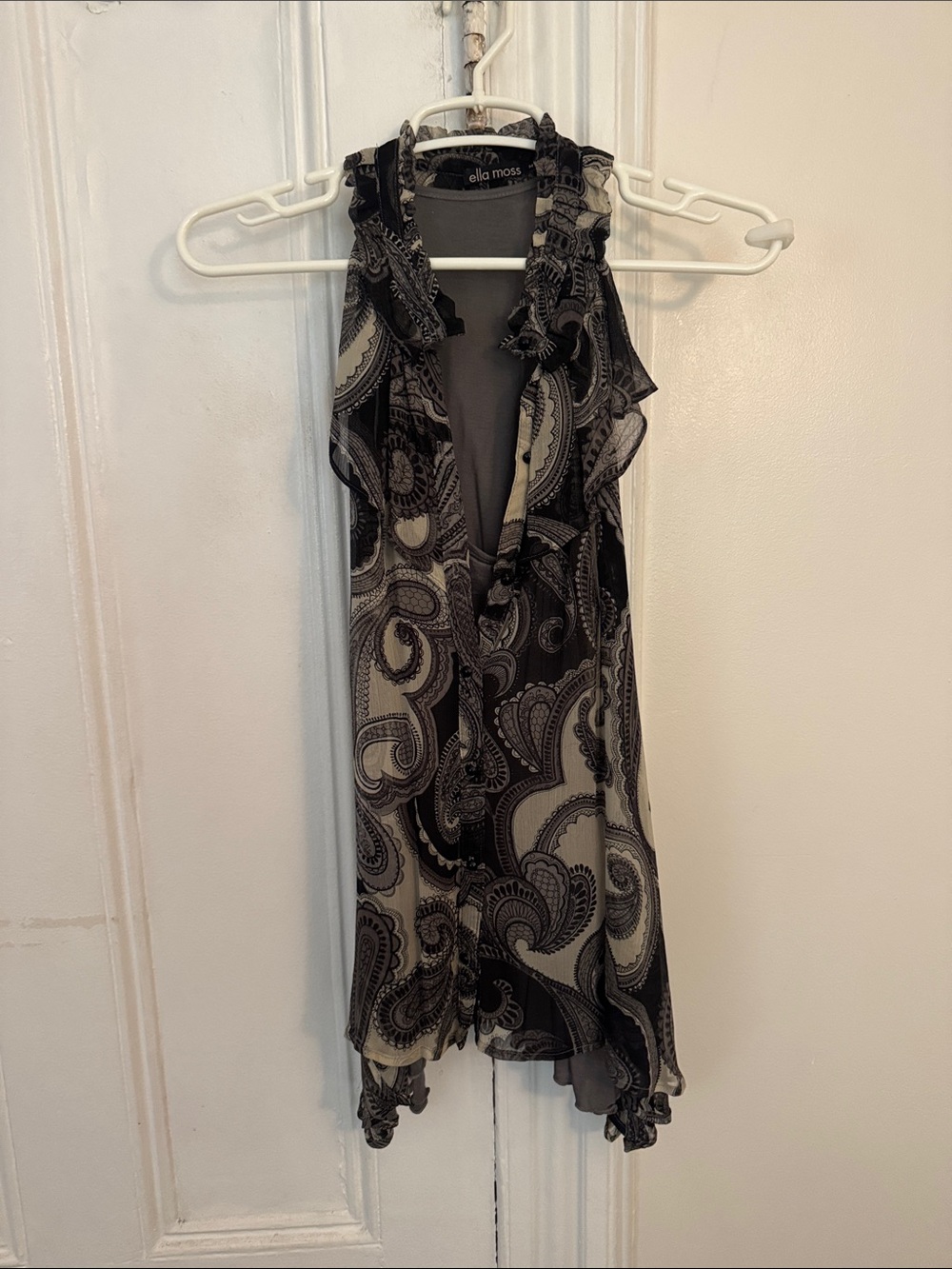 Ella Moss Black and Cream Paisley Sleeveless Ruffle Dress